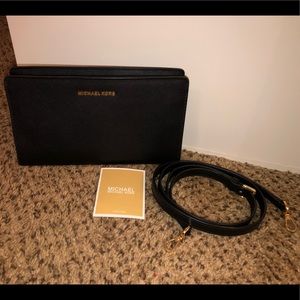 Michael Kors Jet Set Crossbody